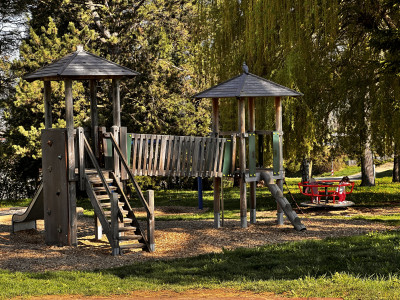 Spielplatz erkunden